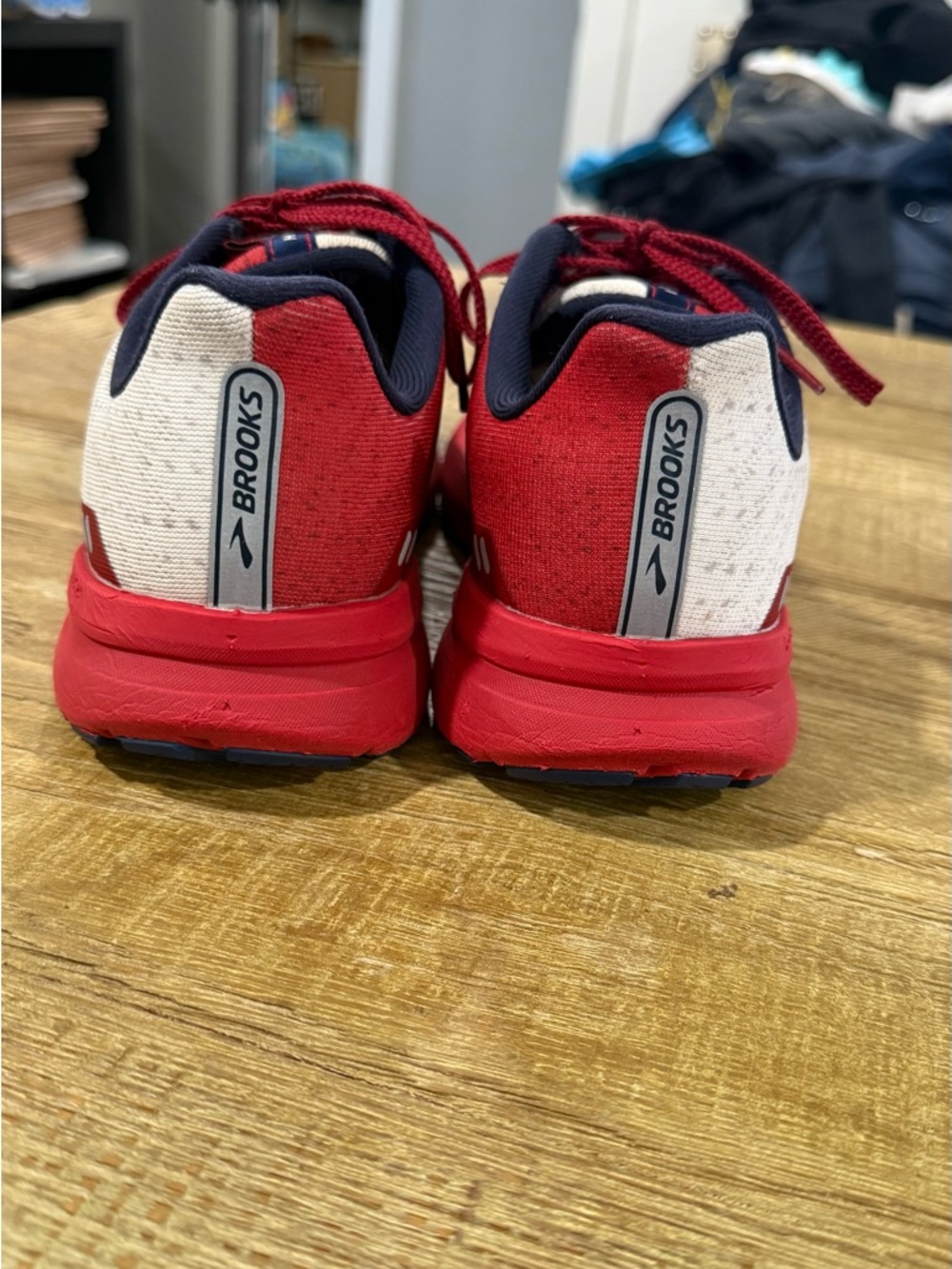 Woman’s Brooks Launch 8 Run Texas Shoes size 9 - Picture 5 of 10
